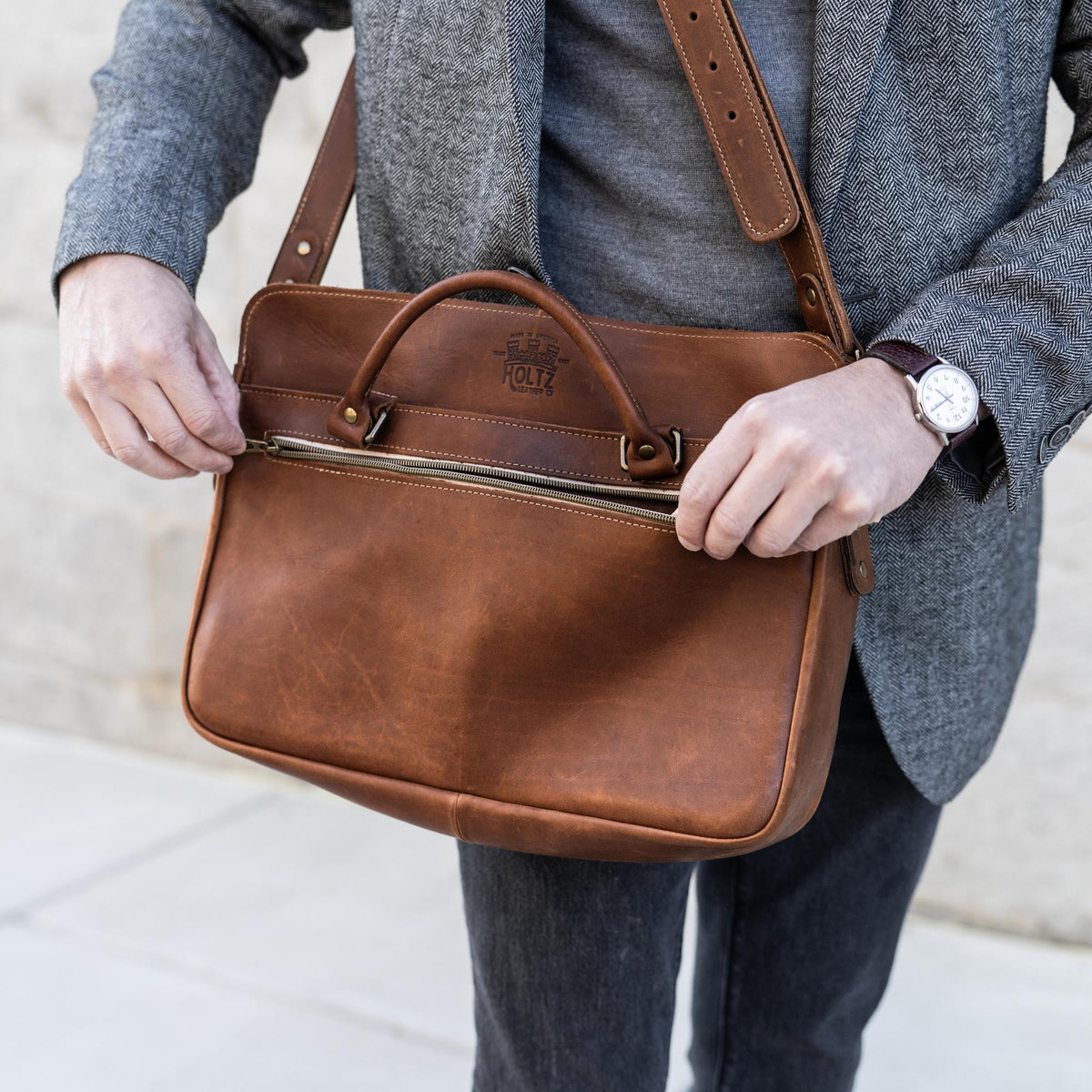 No. 102 Entrepreneur Women's Fine Leather Briefcase & Professional Laptop Bag - Holtz Leather