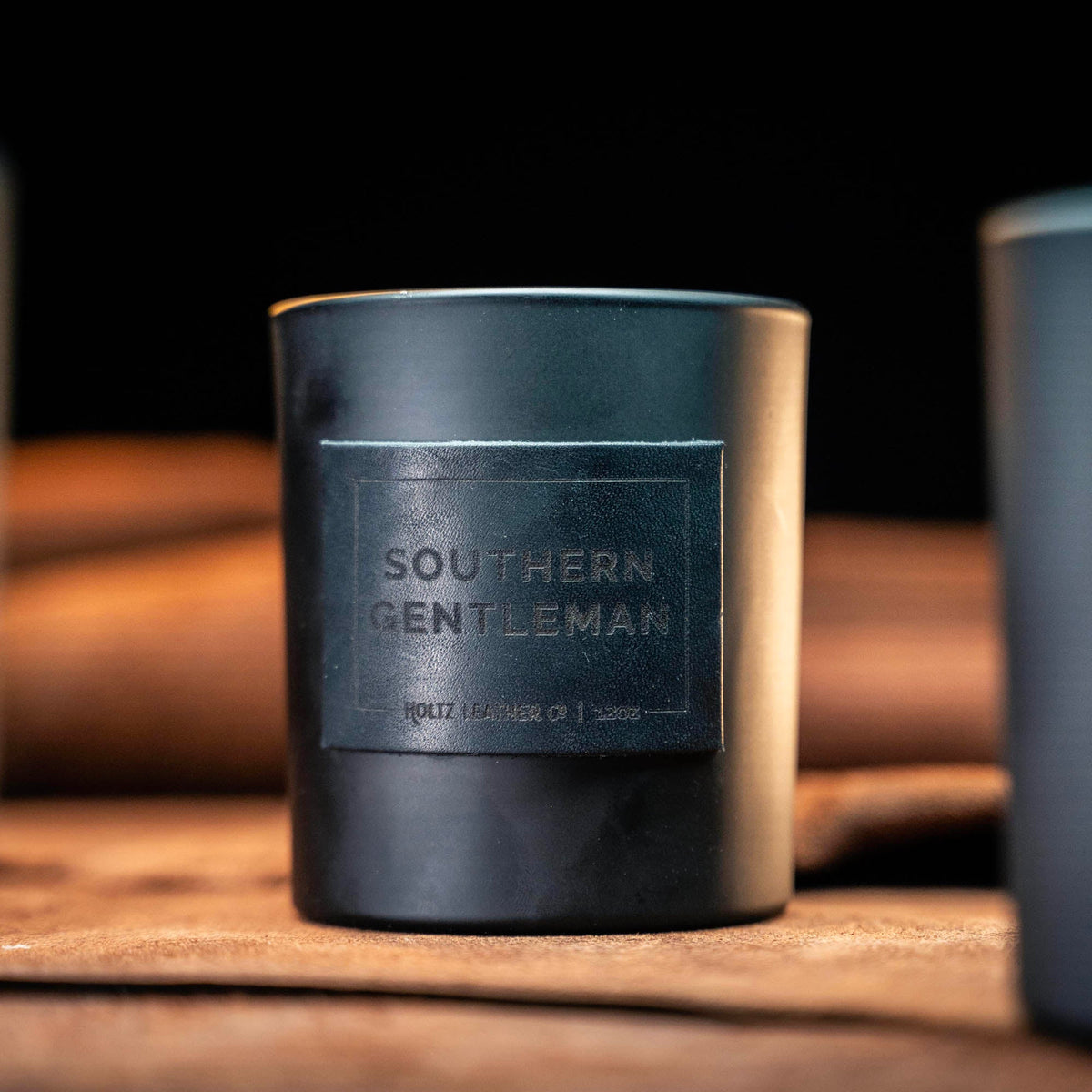 Southern Gentleman - Smolder Luxe Masculine Scented Leather Patch Candle - Holtz Leather