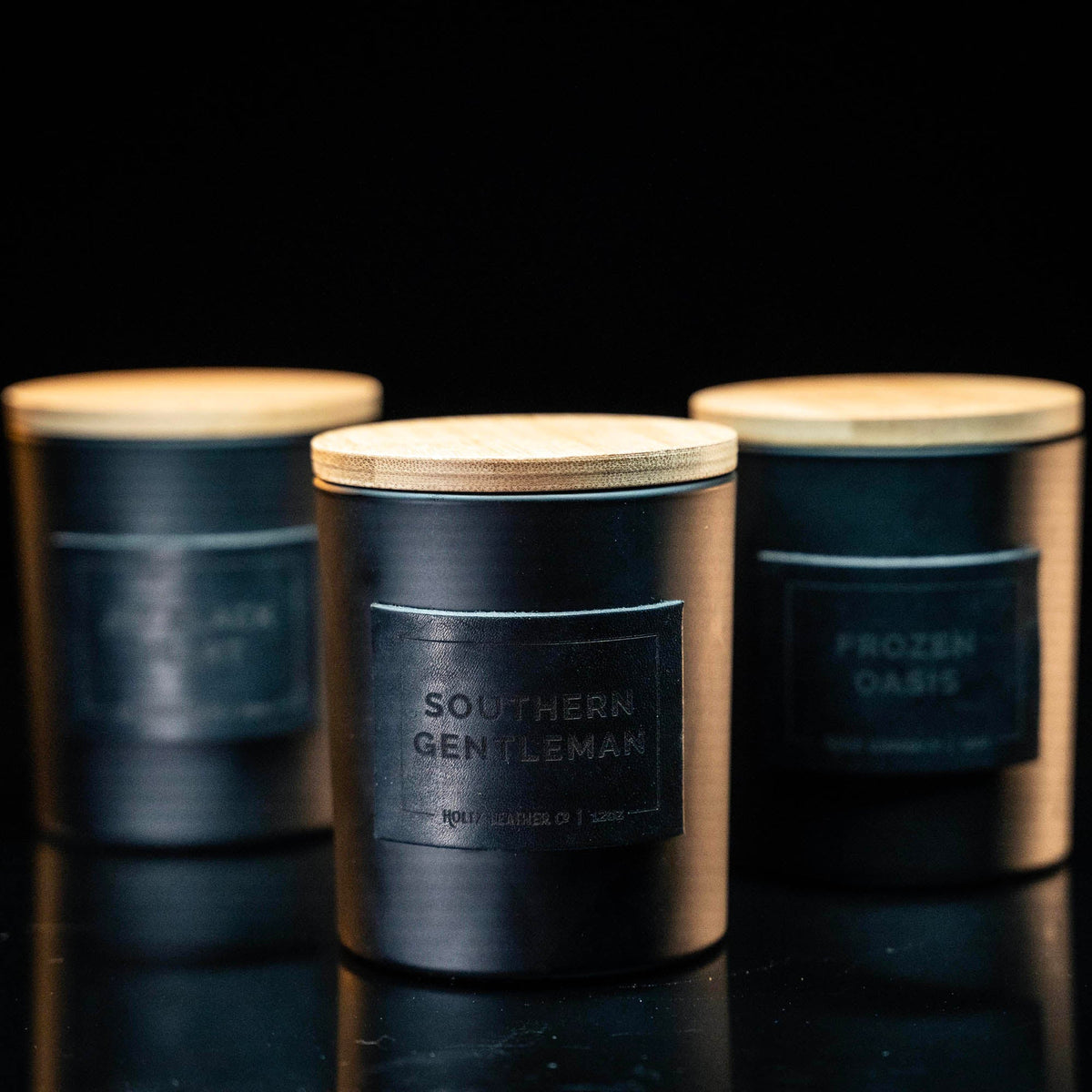 Southern Gentleman - Smolder Luxe Masculine Scented Leather Patch Candle - Holtz Leather