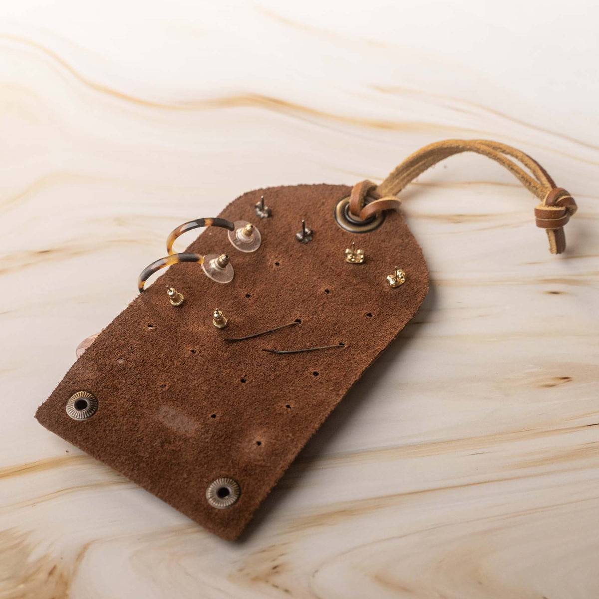 The Pearl Full Grain Leather Earring and Ring Holder - Holtz Leather