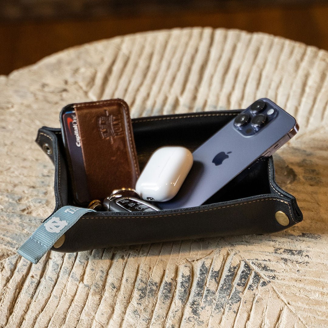 Your Logo + Our Leather - The Jetsetter - Personalized Full - Grain Leather Travel Caddy - Custom Logo and Corporate Gifting - Holtz Leather