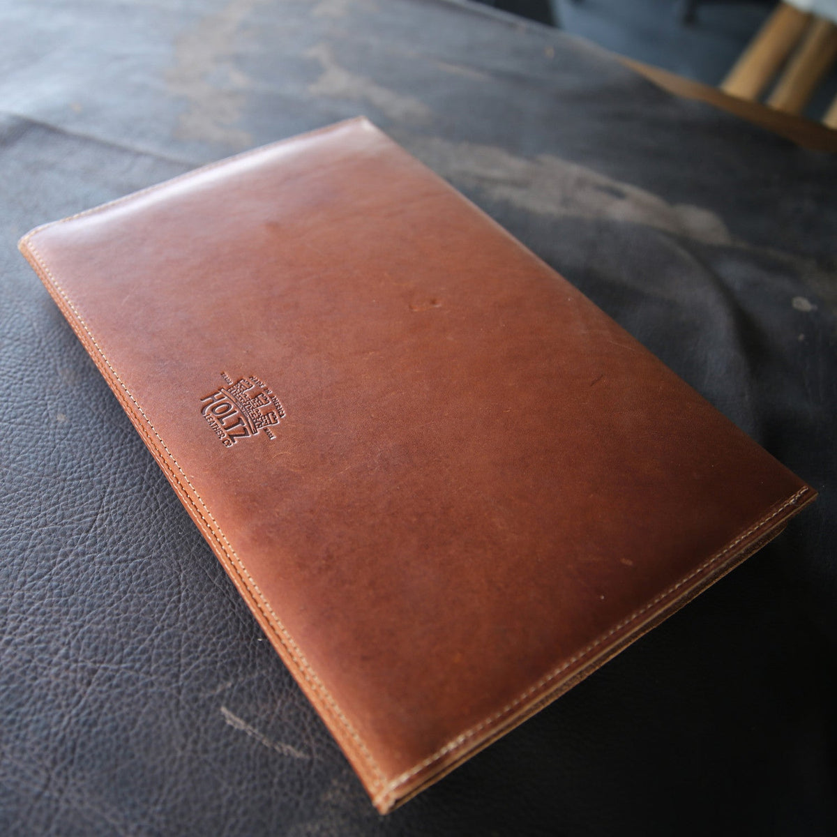 THE OFFICIALLY LICENSED MARINE CORPS Artisan Personalized Fine Leather A4 Moleskine Journal, Diary, Hard Cover Notebook - Holtz Leather