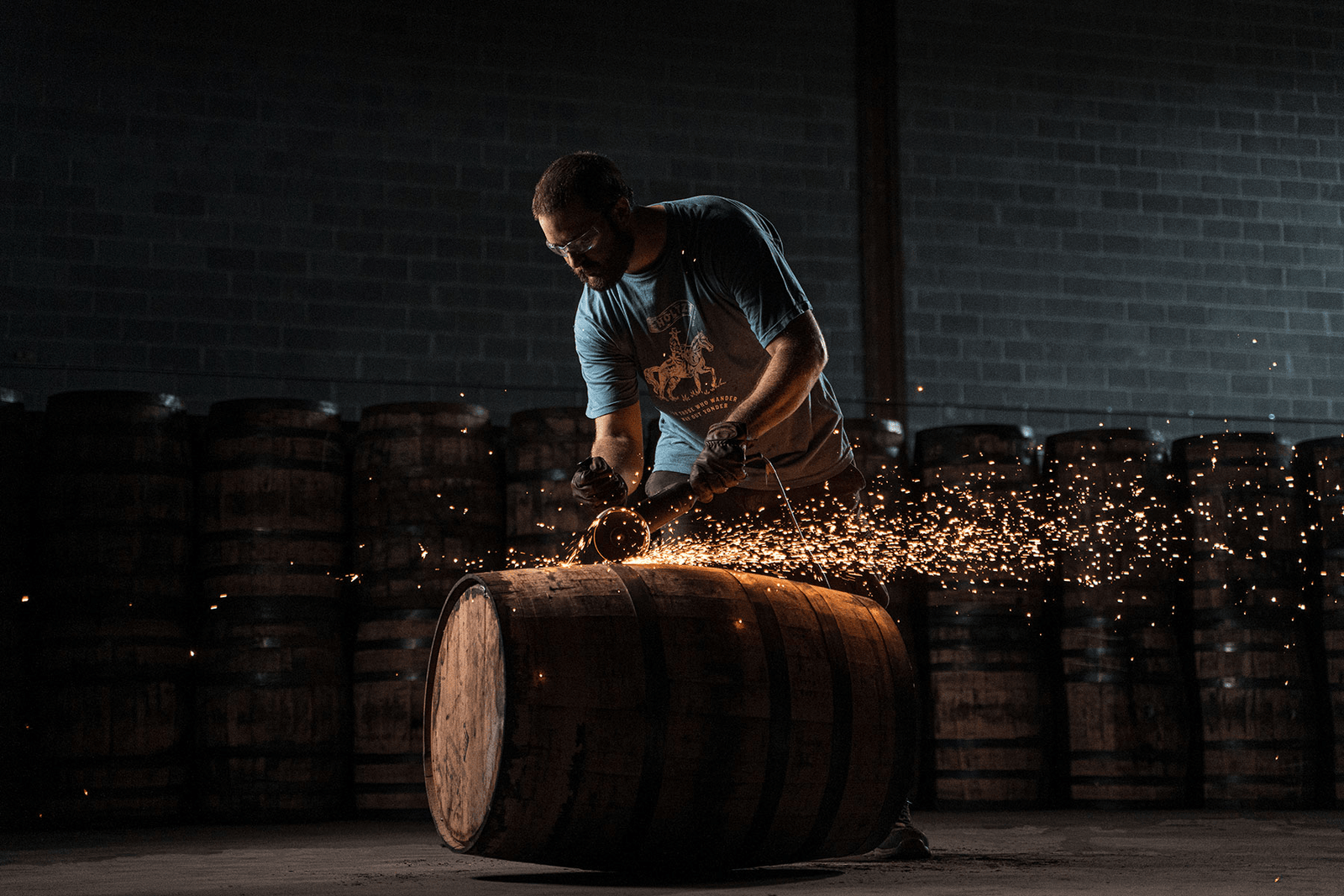 Best Gifts for Bourbon Lovers - Holtz Leather