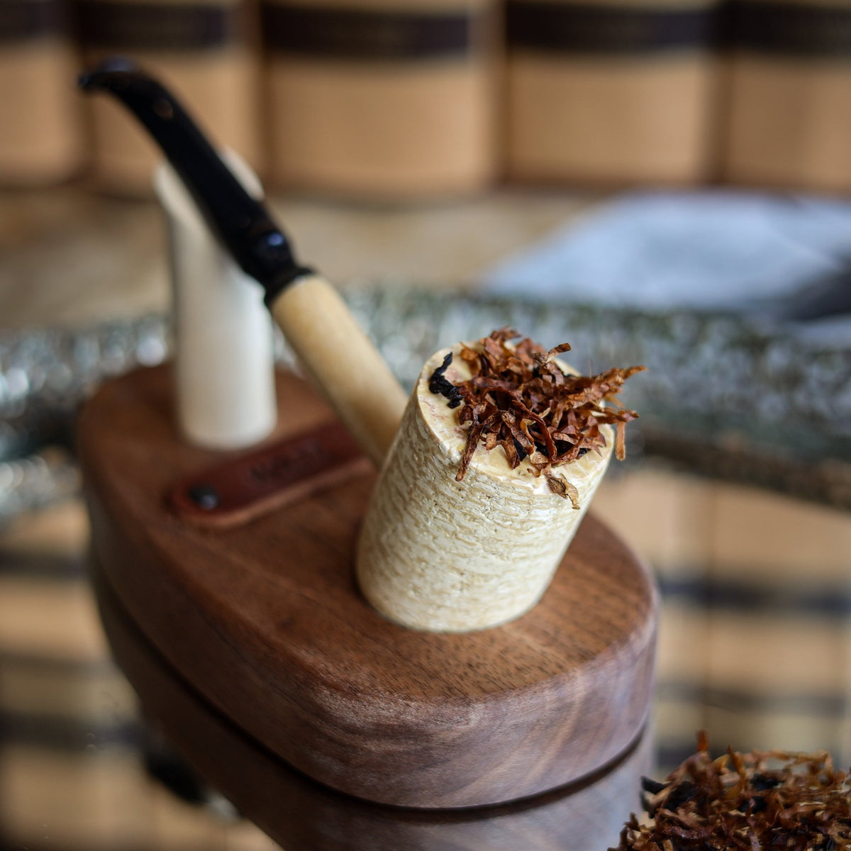 Diplomat 5th Avenue Corn Cob Pipe - Missouri Meerschaum - Holtz Leather