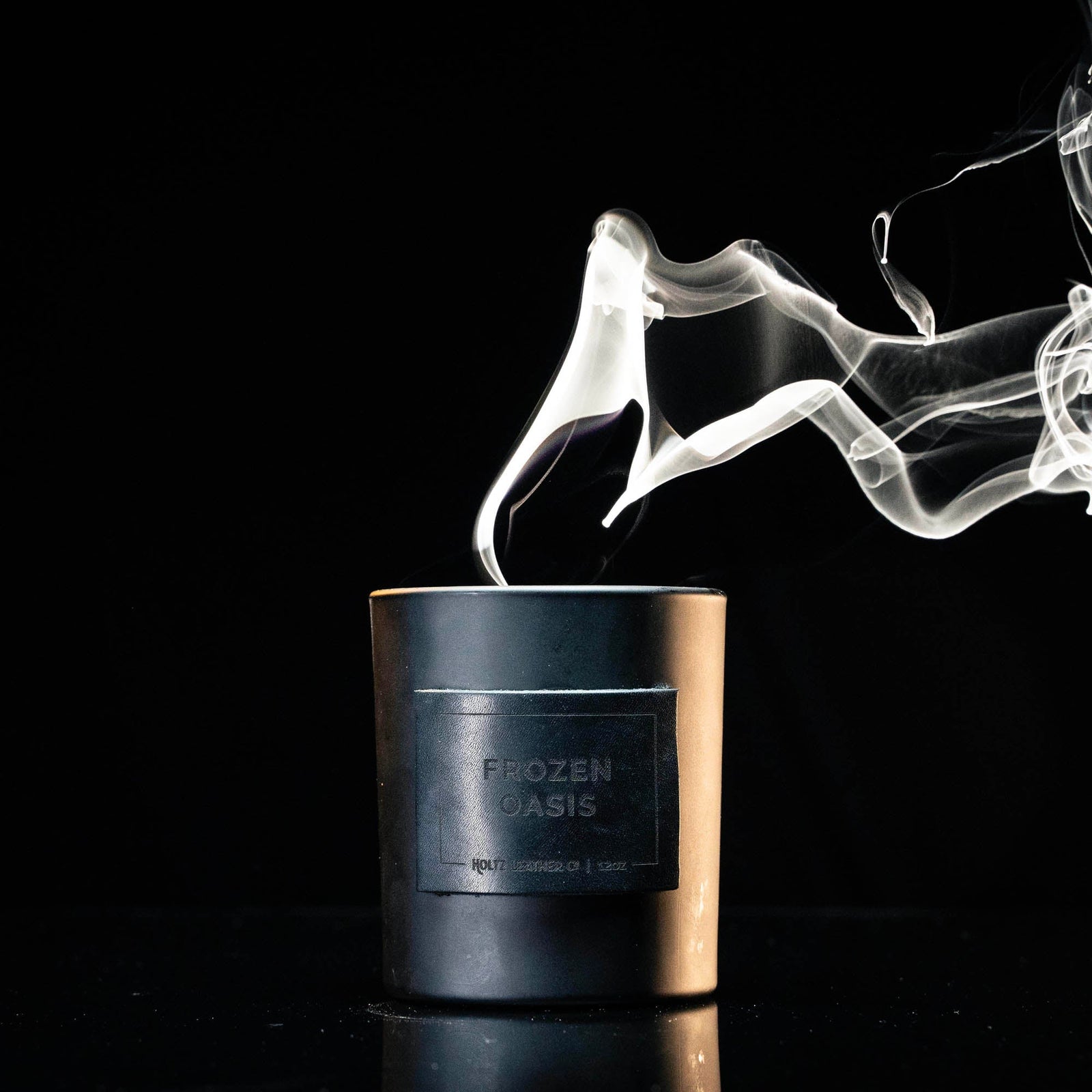 Frozen Oasis - Smolder Luxe Masculine Scented Leather Patch Candle - Holtz Leather