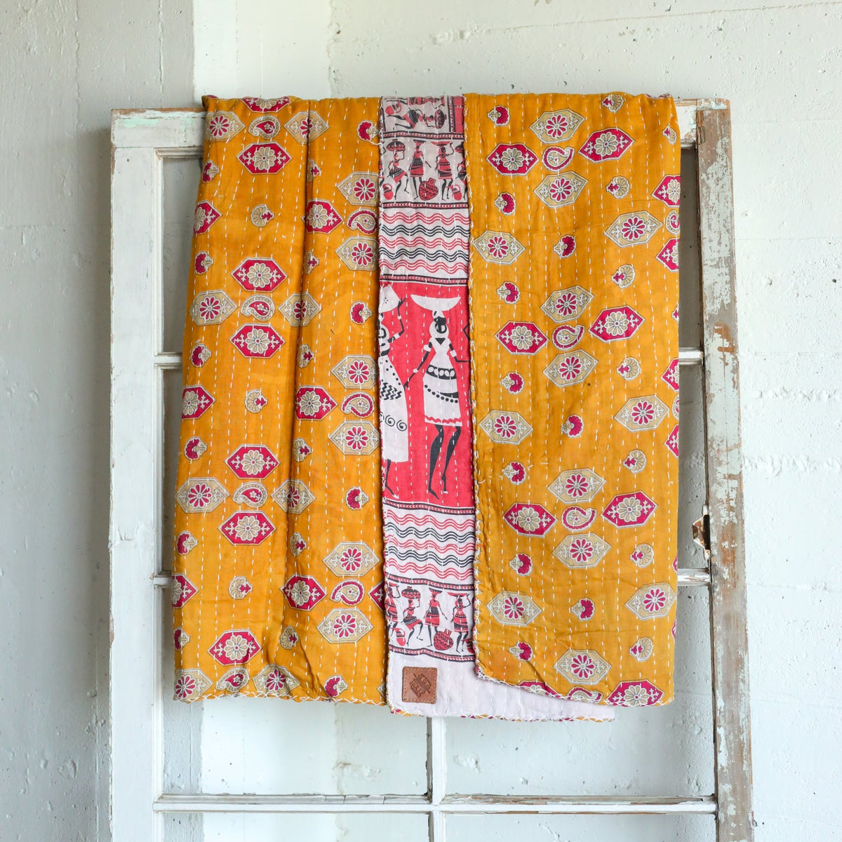 Kantha India Blanket One-of-a-Kind Handcrafted Quilted Pattern Throw – No. K-00671 - Holtz Leather