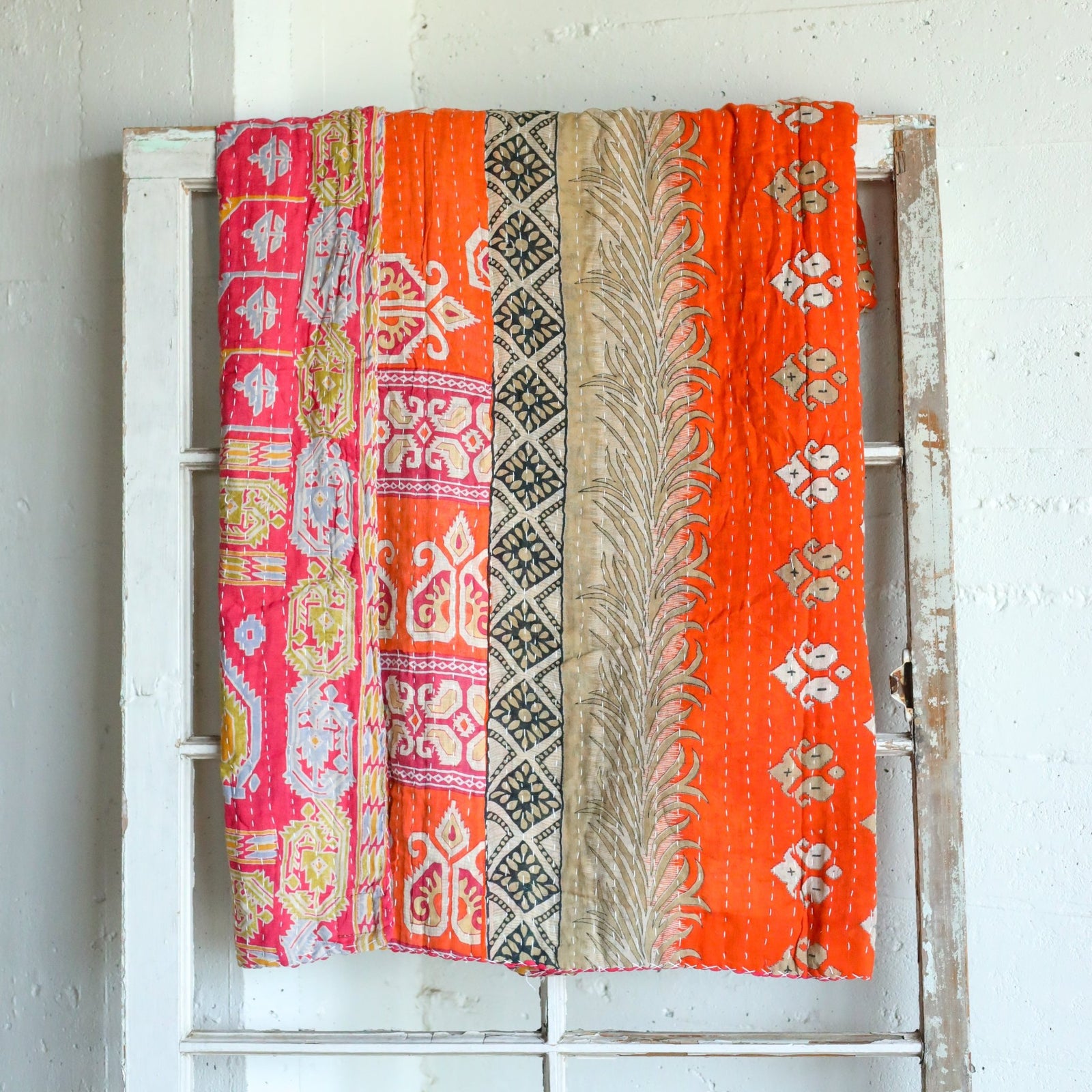 Kantha India Blanket One-of-a-Kind Handcrafted Quilted Pattern Throw – No. K-00672 - Holtz Leather