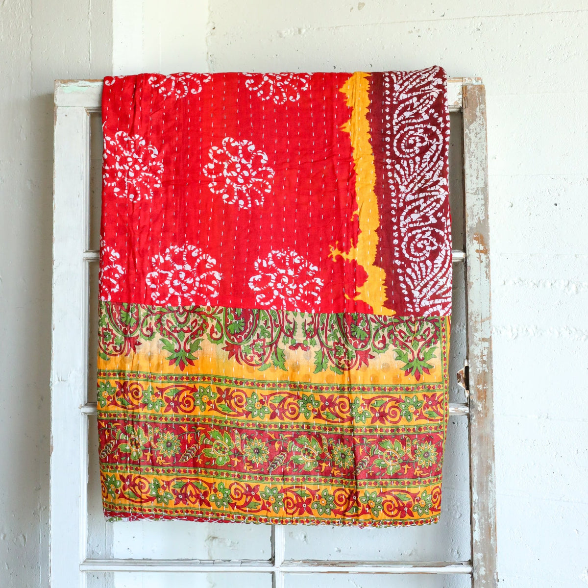 Kantha India Blanket One-of-a-Kind Handcrafted Quilted Pattern Throw – No. K-00676 - Holtz Leather