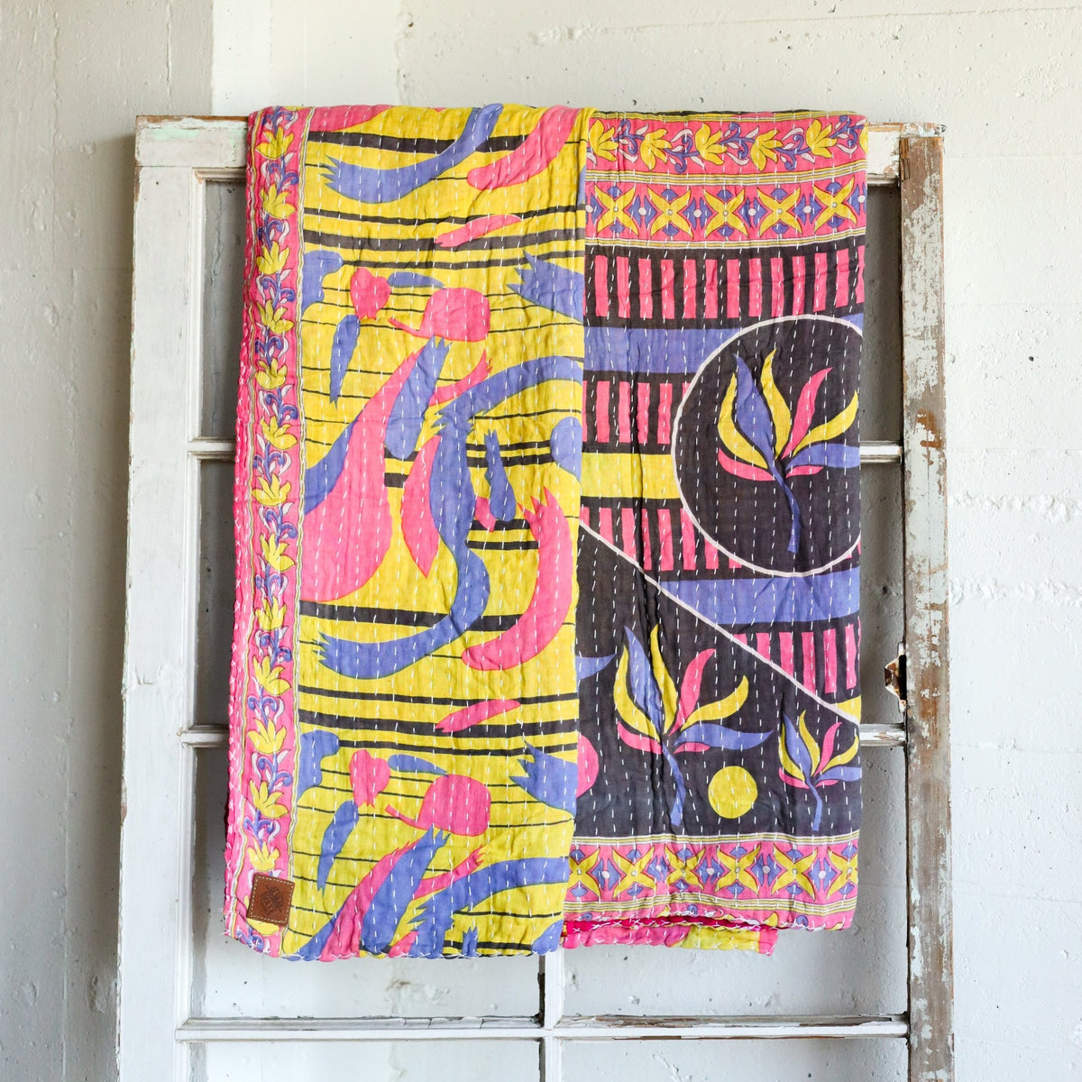 Kantha India Blanket One-of-a-Kind Handcrafted Quilted Pattern Throw – No. K-00694 - Holtz Leather