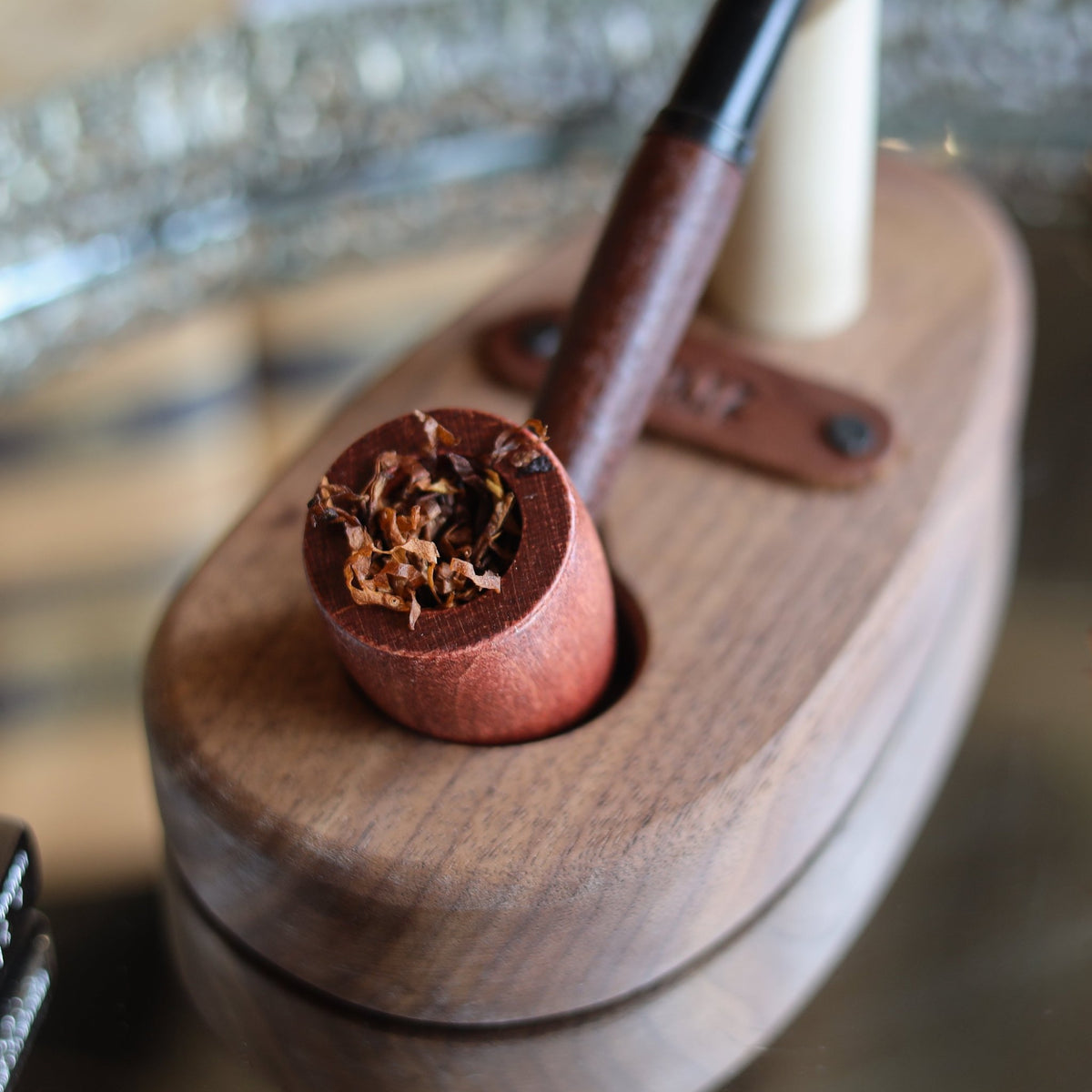 Ozark Mountain Hardwood Pipe - Missouri Meerschaum - Holtz Leather