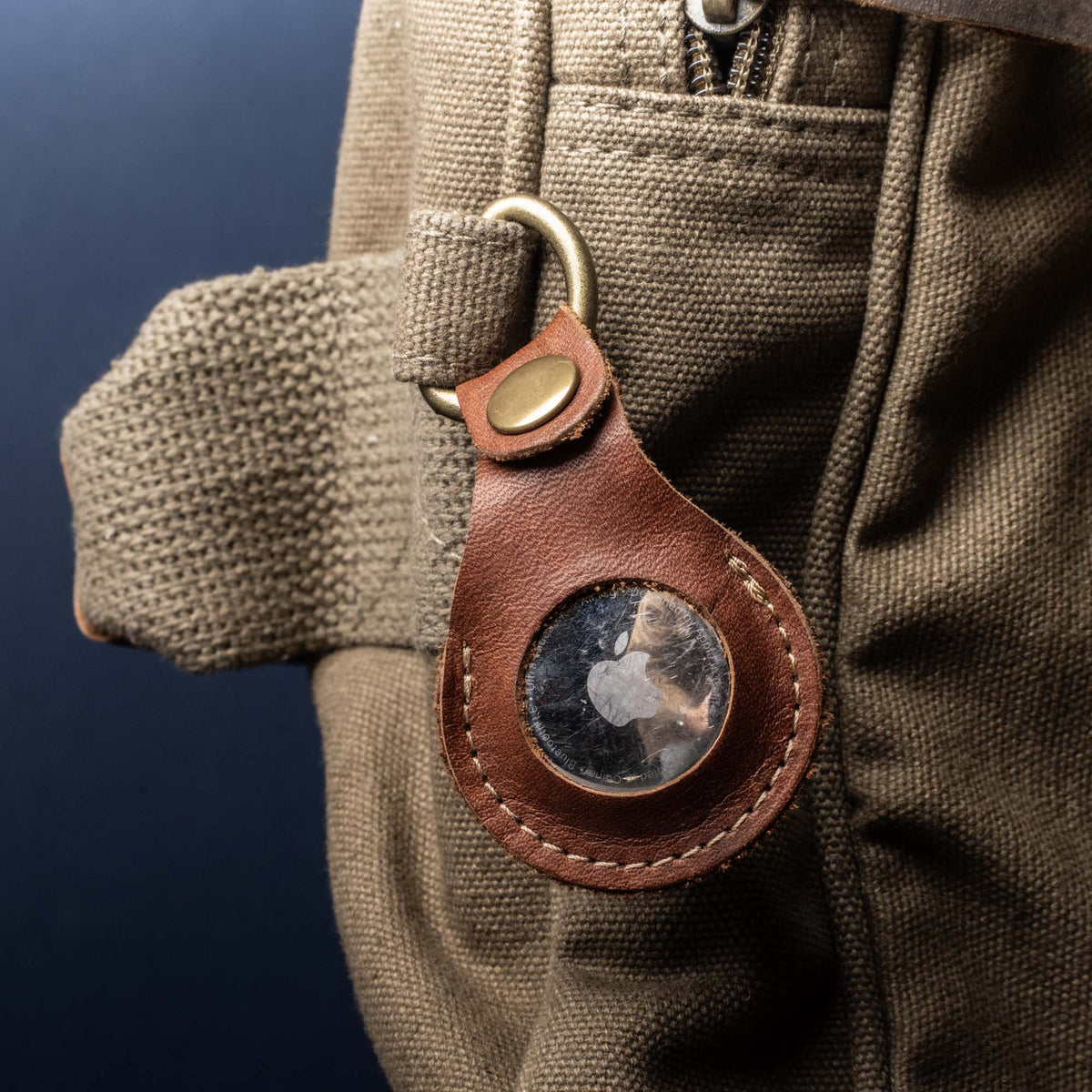 The Beacon Leather Air Tag Keychain - Holtz Leather