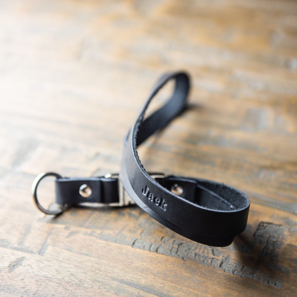 The Engineer – Personalized Fine Leather Lanyard – Badge Holder Keychain - Holtz Leather
