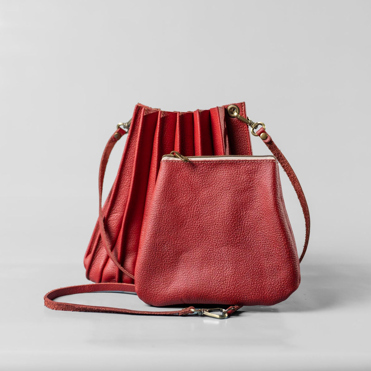 The Kiley Fine Leather Pleated Women's Crossbody Purse and Shoulder Bag - Holtz Leather
