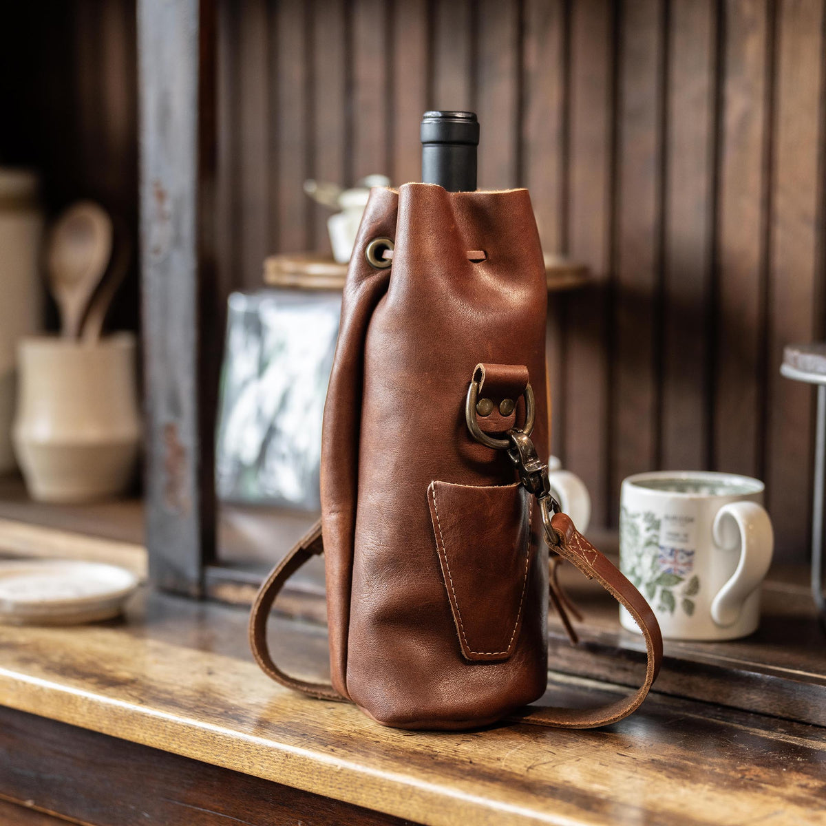 The Muscadine Personalized Fine Leather Wine Tote Wine Bottle Carrier Bag - Holtz Leather
