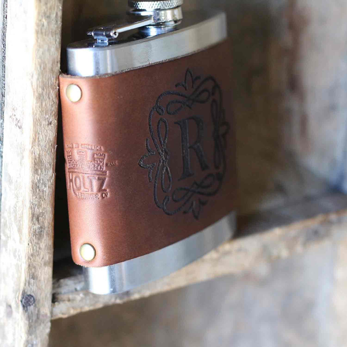 The Lucky Leather Flask Unique Personalized Groomsmen Gift - Holtz Leather