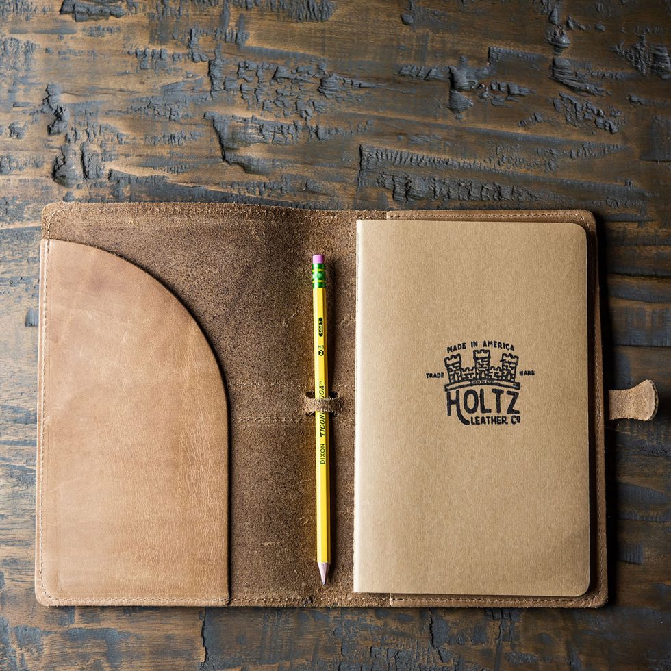 The Quiet Man Personalized Fine Leather Journal Gift for Groomsmen - Holtz Leather